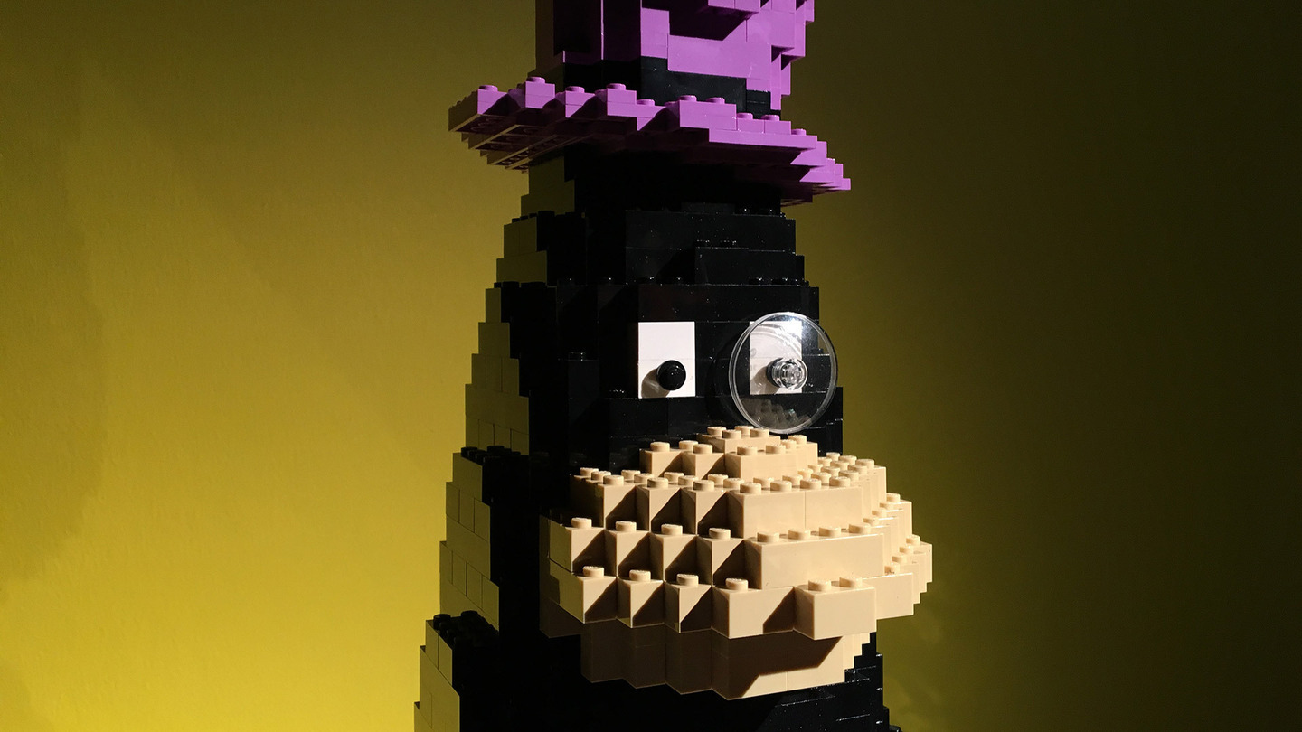 Brick-penguin